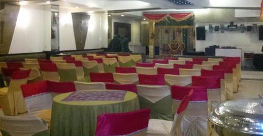 Hotel Silver Stone Ludhiana Bagian luar foto